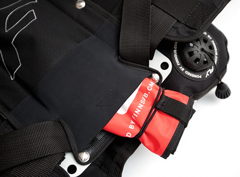 FinnSub FLY HARNESS DIR Alu Backplate